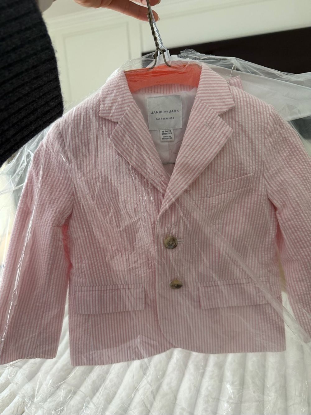 Janie and Jack 18-24 months Pink Seersucker Blazer and shorts set for kids